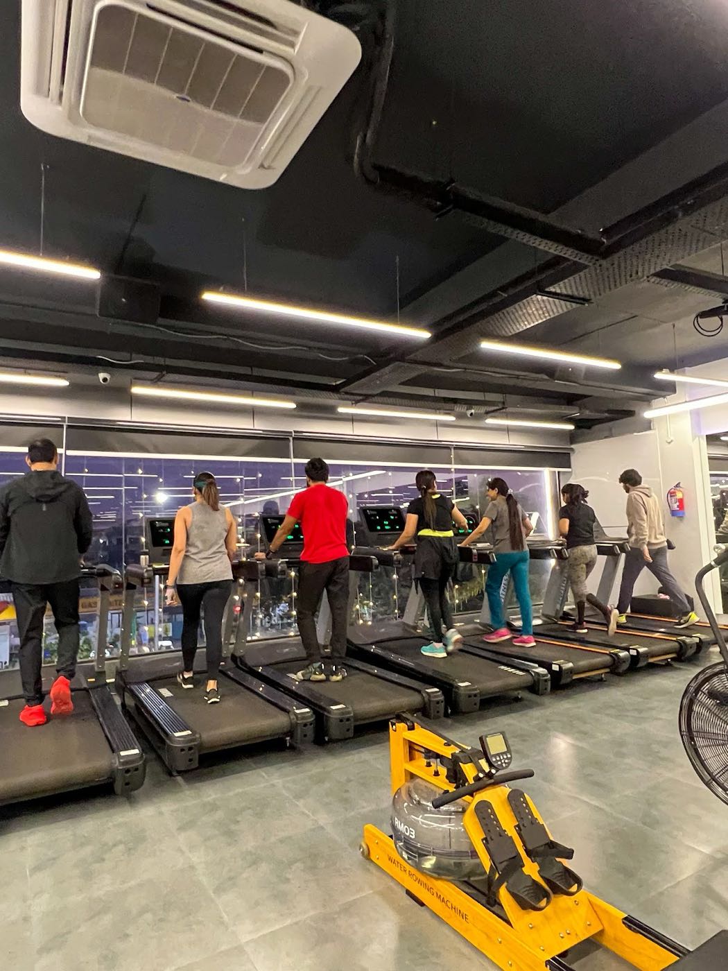 Busy Professionals at RK Fitness